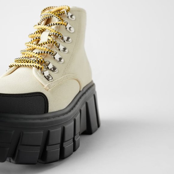 SOLD! Zara Canvas Thick Sole Ankle Boots, 8.5/39 - Picture 4 of 8